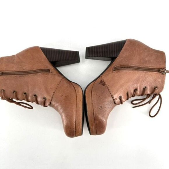 Steve Madden Rheaaa Cognac Leather Ankle lace up Bootie‎ Size 8.5 Stacked heel - Picture 4 of 10